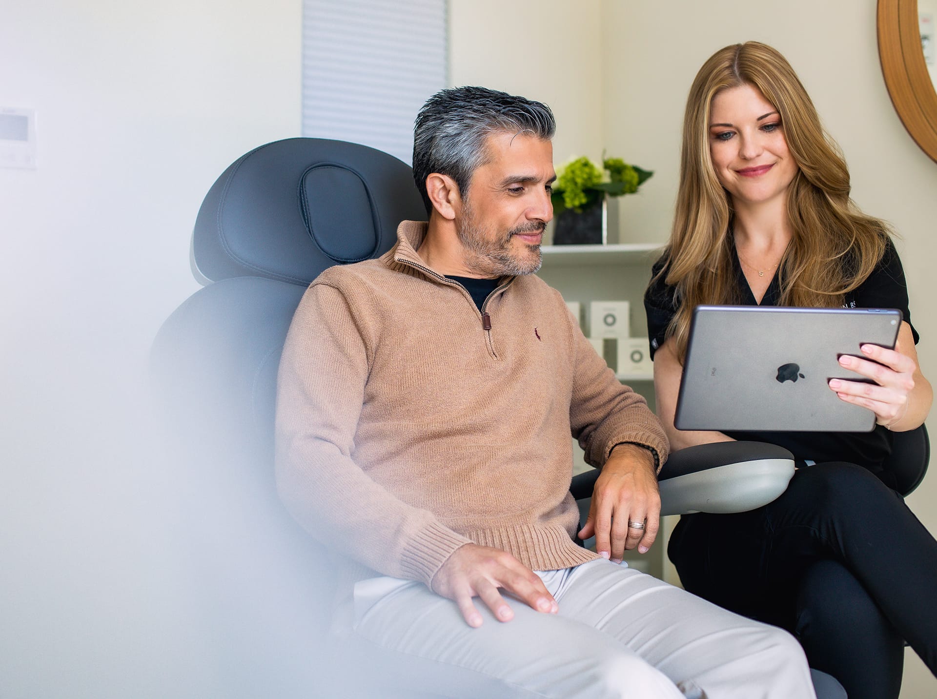 Nurse speaking with patient