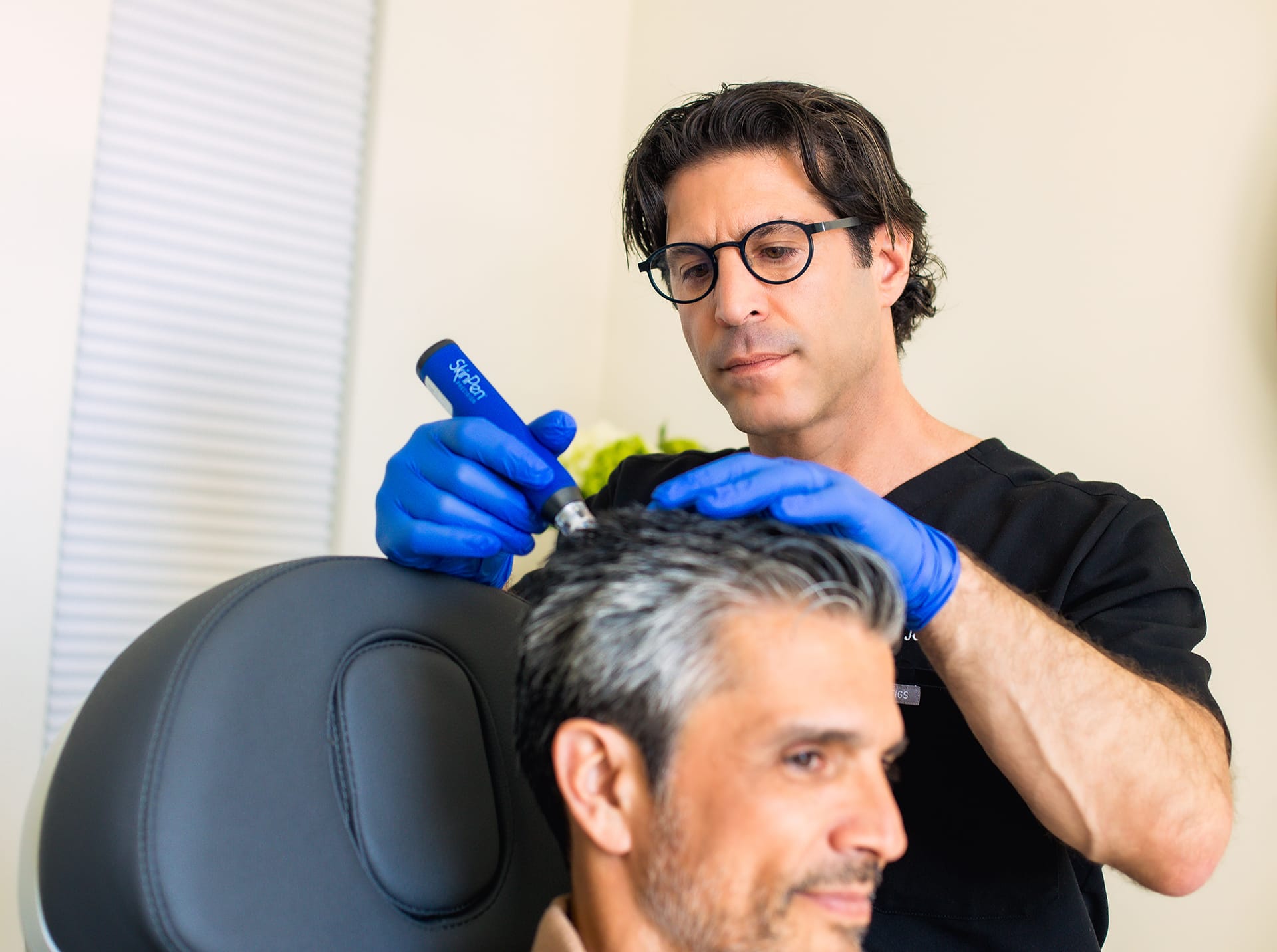 patient getting a hair restoration treatment