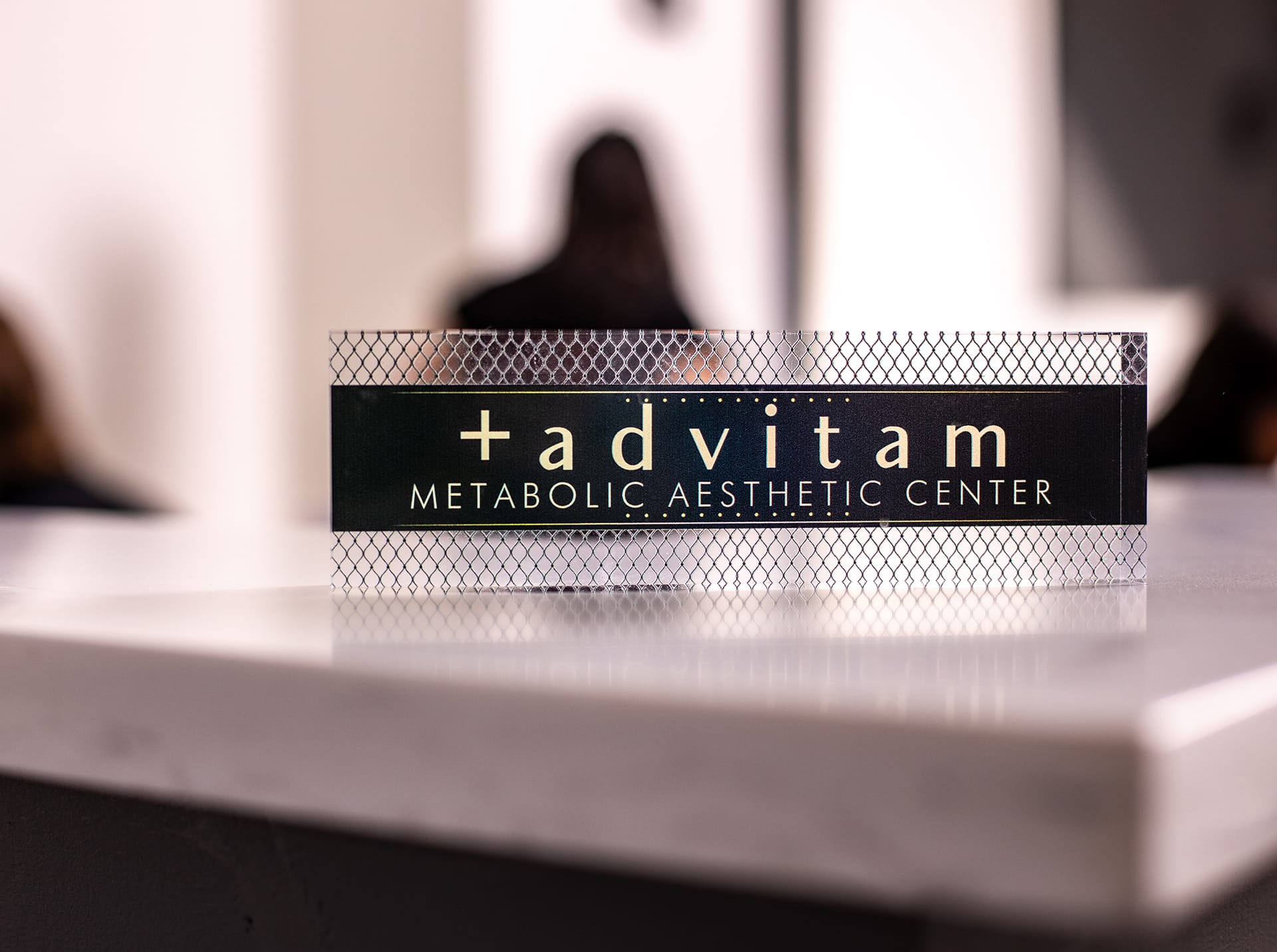 Advitam plaque